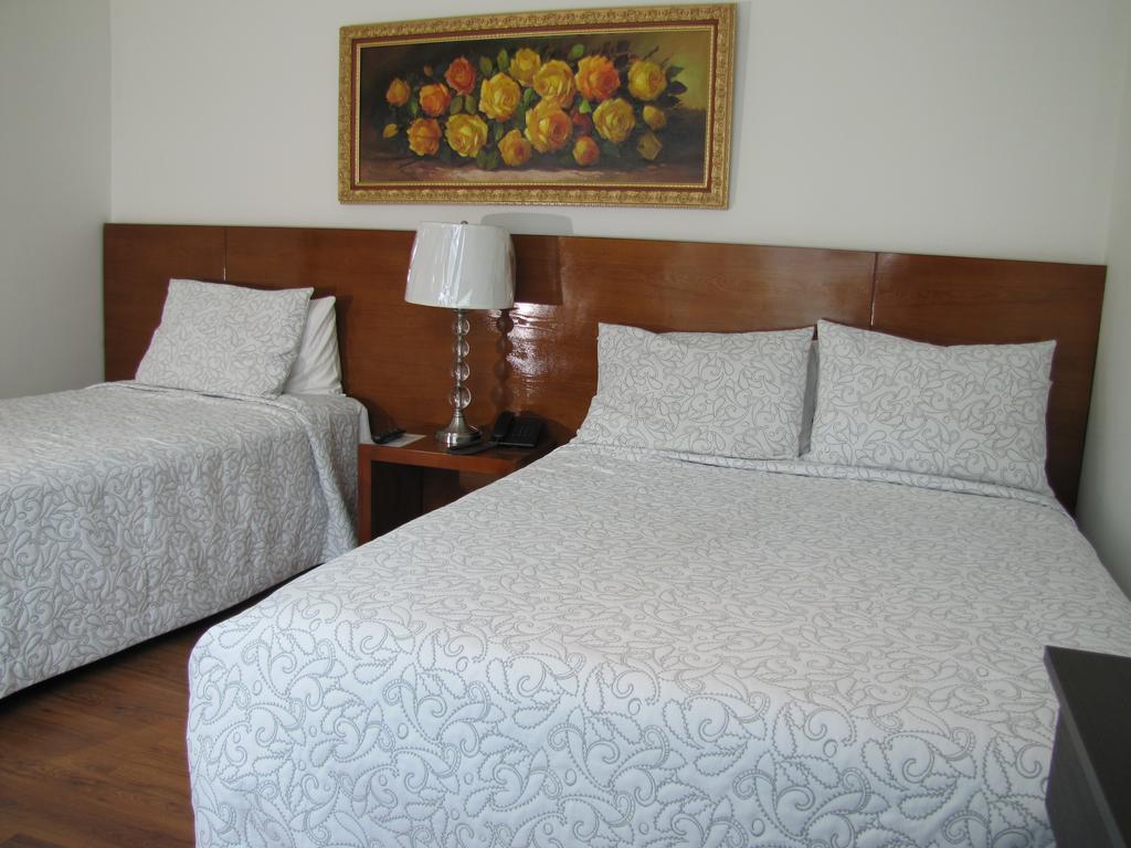 Hotel Casa Mahanaim Colferias, Bogotá Extérieur photo