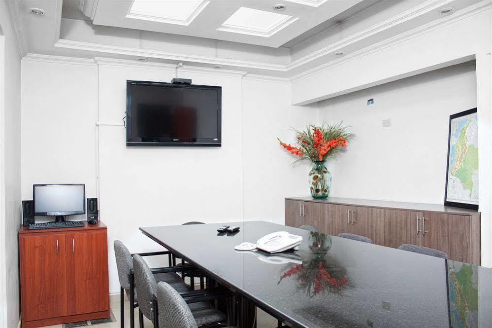 Hotel Casa Mahanaim Colferias, Bogotá Extérieur photo